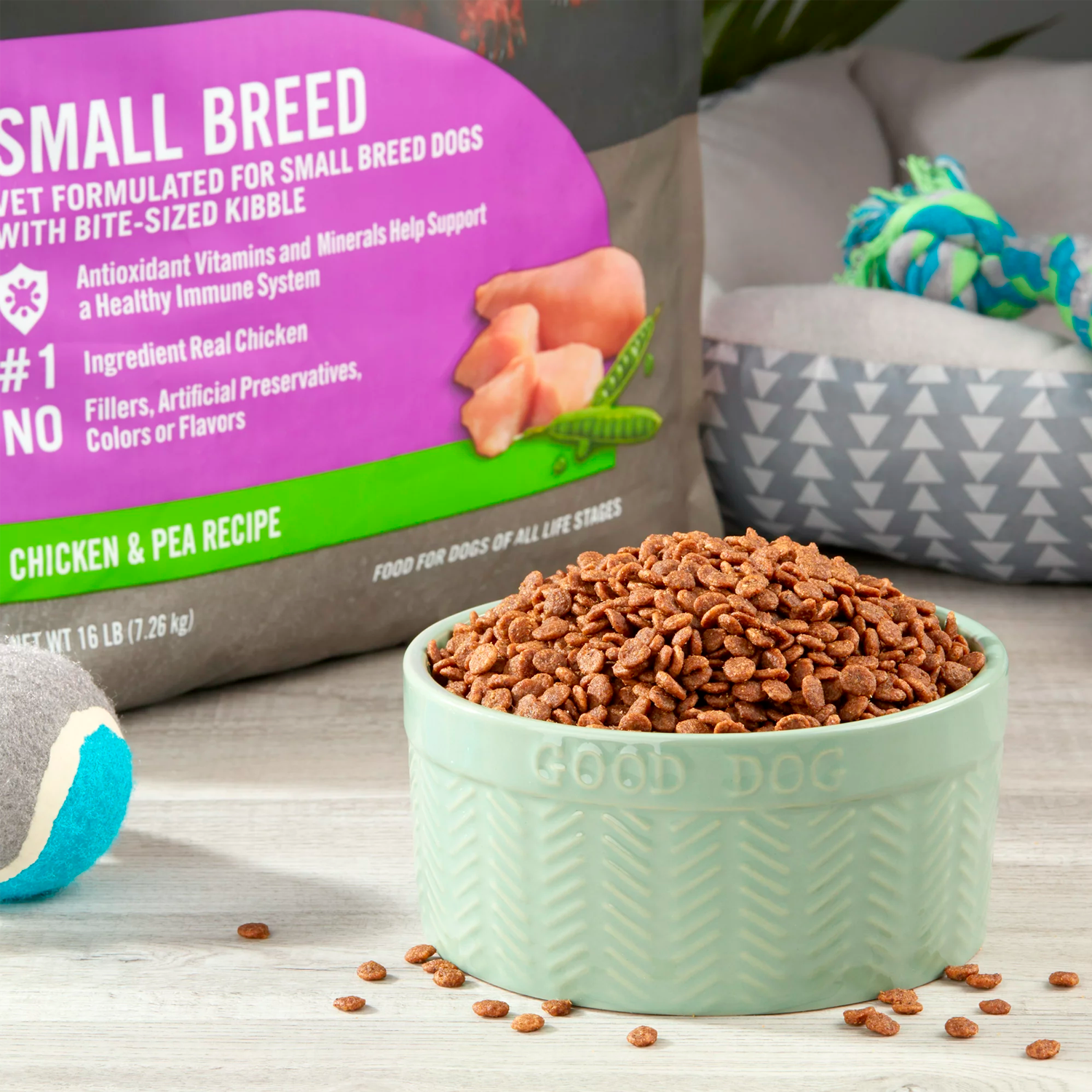 Pure Balance Pro+ Small Breed Chicken & Pea Recipe Dry Dog Food, 16 lbs - الصورة 2