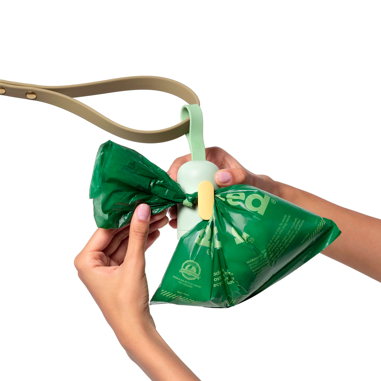 Earth Rated Poop Bags Dispenser with 15 Bags - الصورة 4
